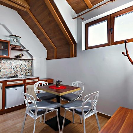 Hotel Iris Zlatibor Rum bild