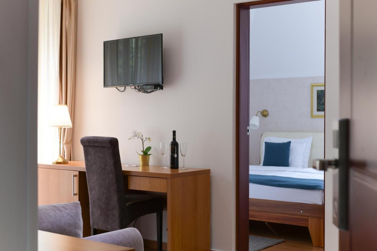 Hotel Iris Zlatibor Exteriör bild